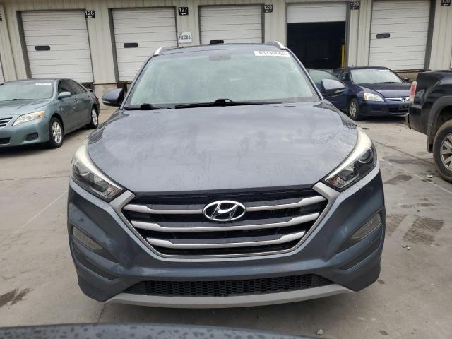 Parquets HYUNDAI TUCSON 2017 Szary