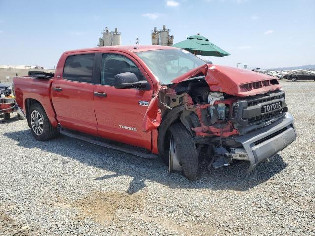  TOYOTA TUNDRA 2015 Czerwony