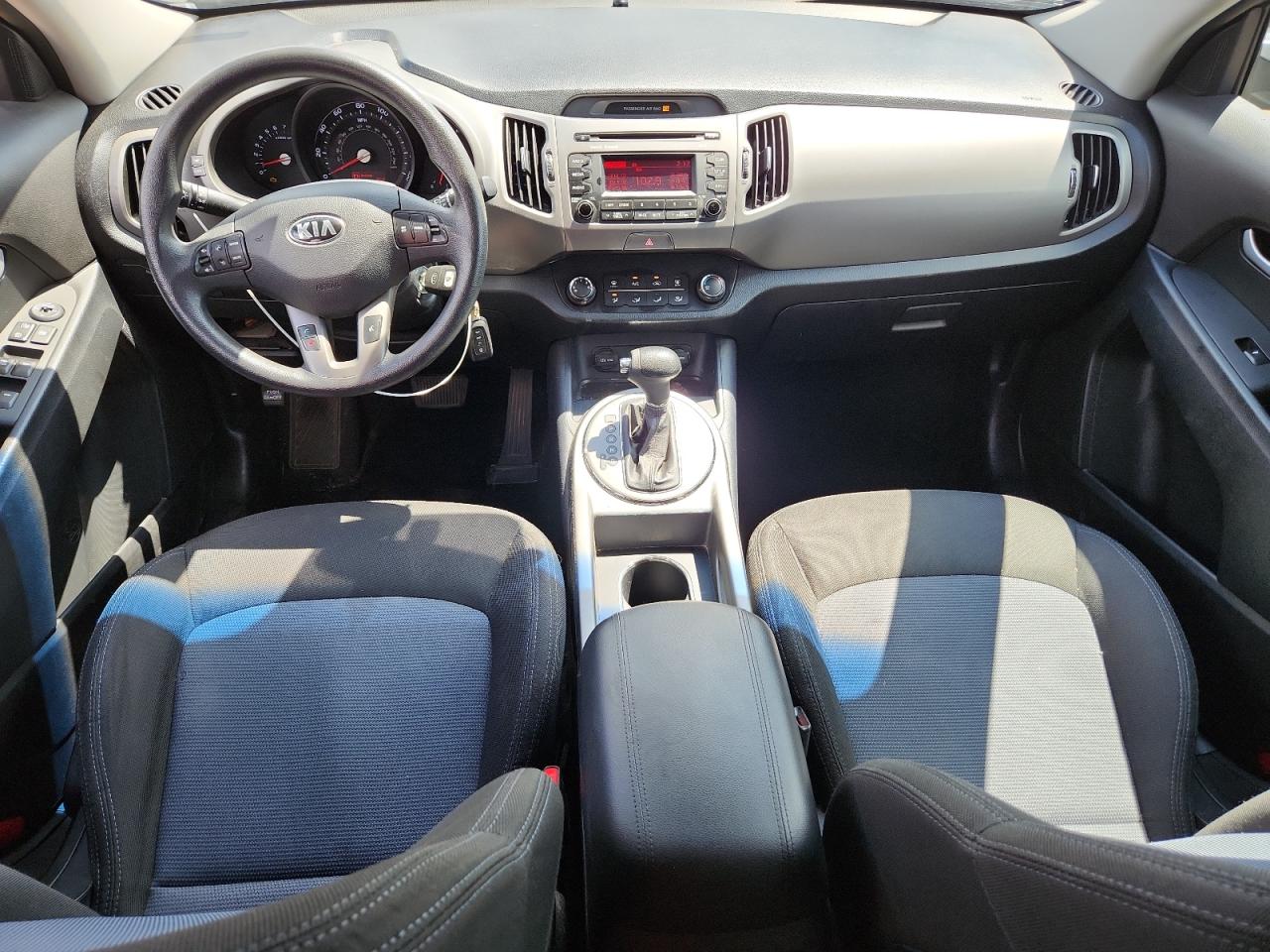 kndpb3ac1e7580392 KNDPB3AC1E7580392 2014 Kia Sportage Base