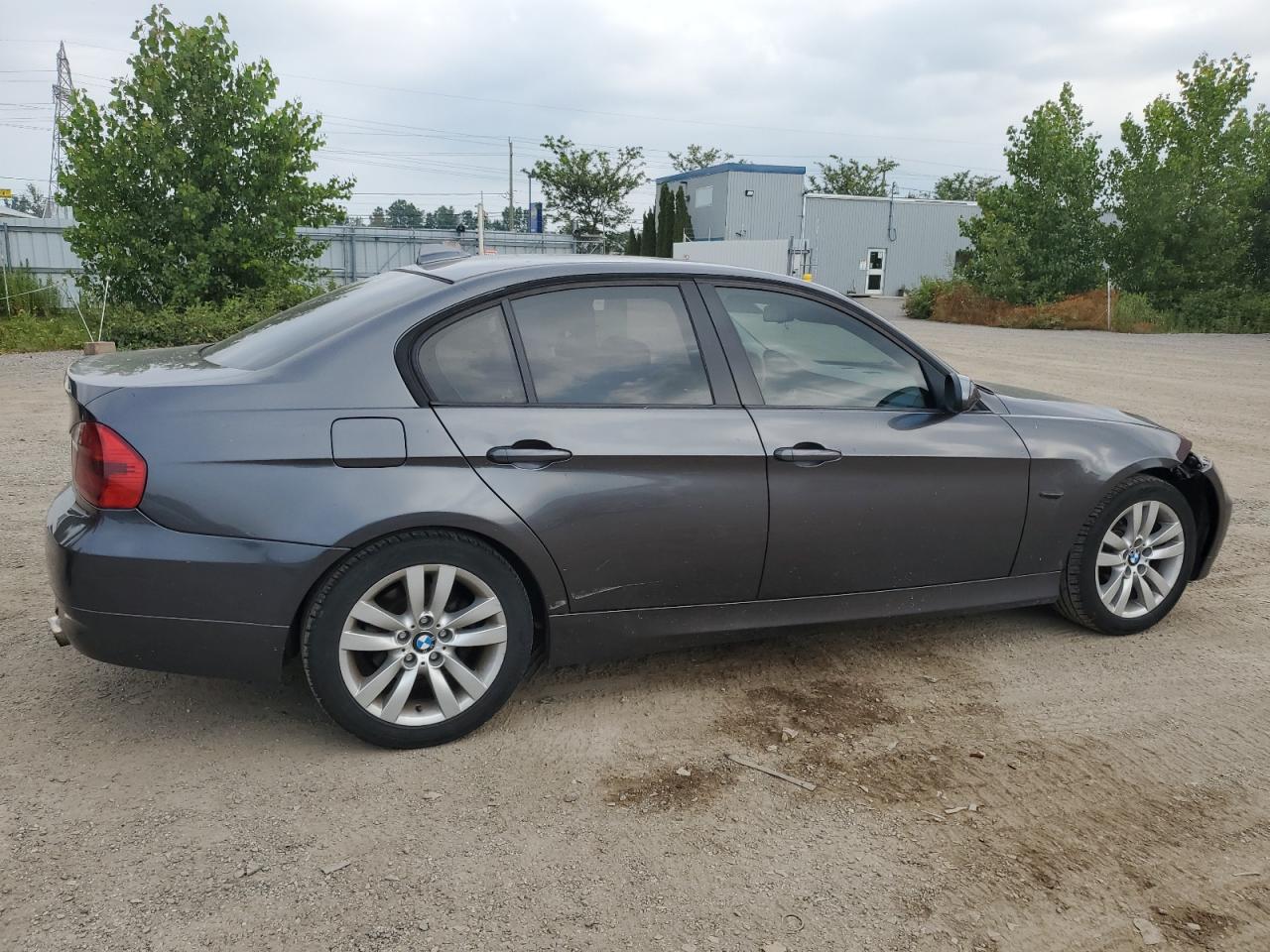 wbavh13548kc98516 WBAVH13548KC98516 2008 BMW 323 I