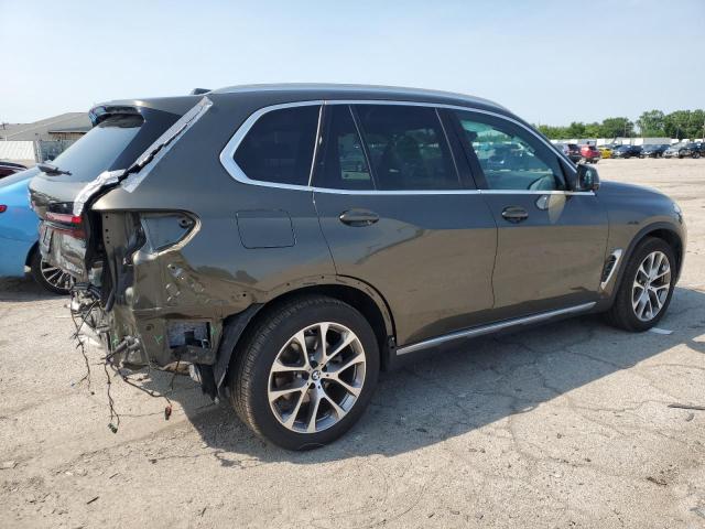  BMW X5 2024 Зеленый
