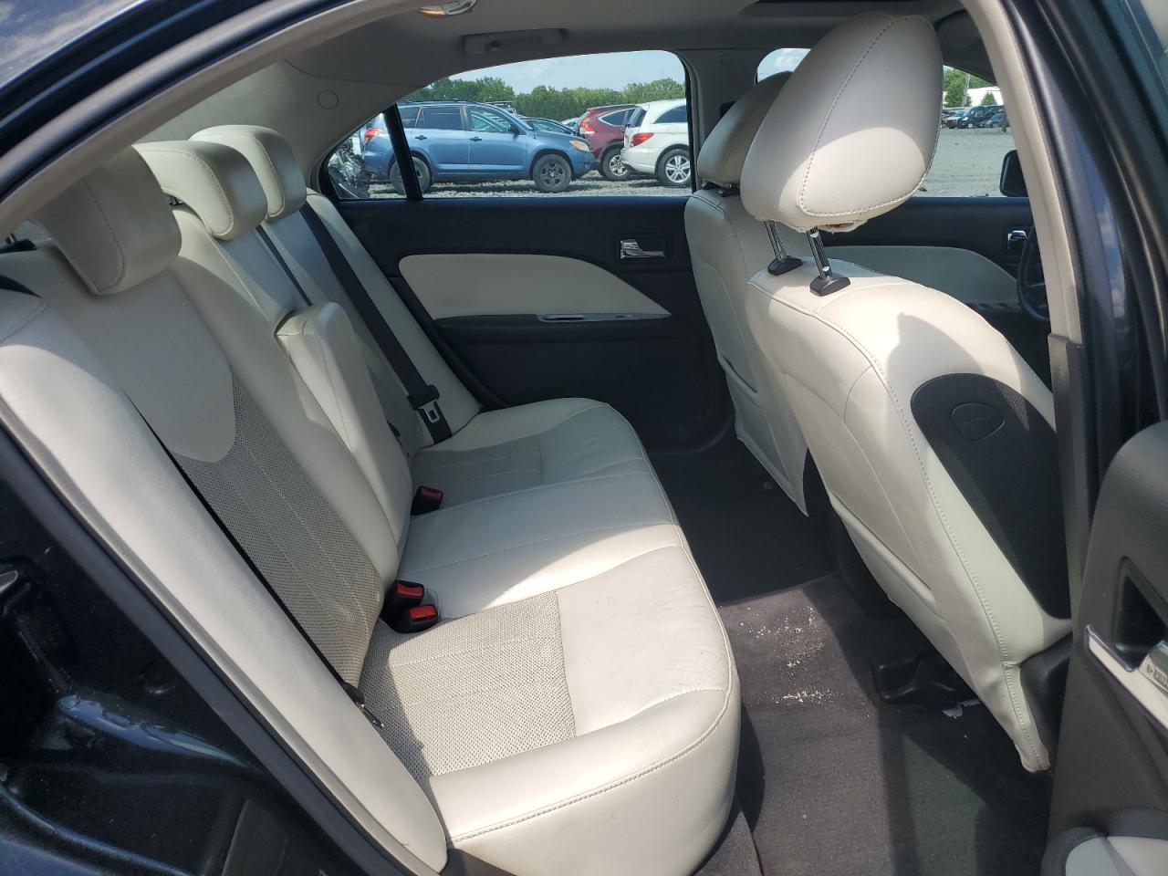 2010 Mercury Milan Premier VIN: 3MEHM0JG1AR626062 Lot: 64110215
