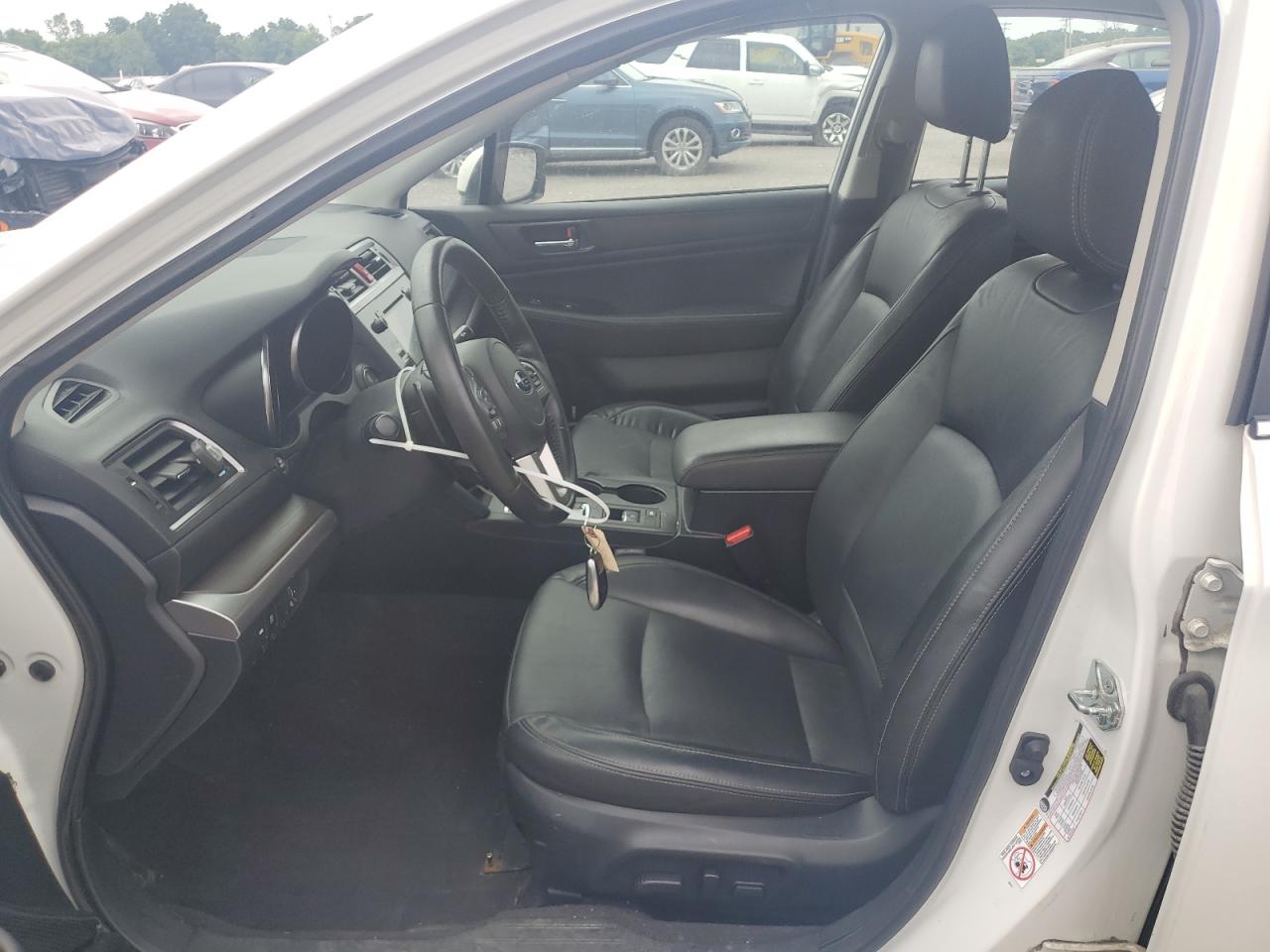 2015 Subaru Legacy 2.5I Limited VIN: 4S3BNAN61F3058445 Lot: 63417595