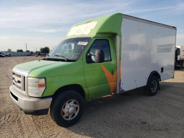 2013 Ford Econoline E350 Super Duty Cutaway Van