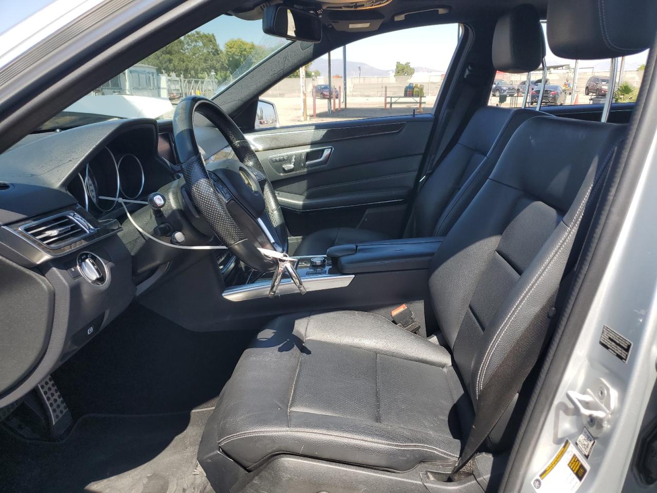 2015 Mercedes-Benz E 350 VIN: WDDHF5KB2FB085598 Lot: 64241205