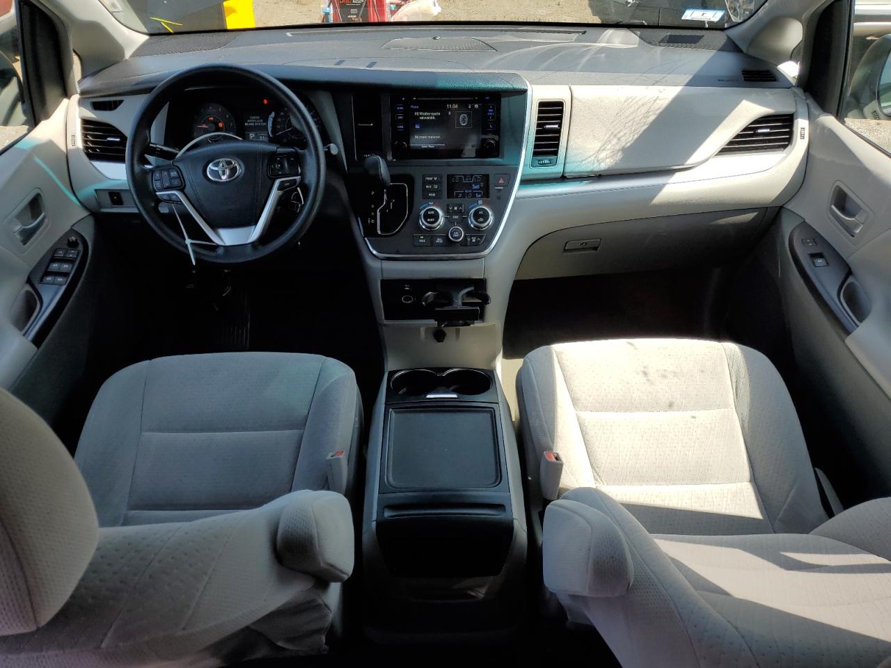 5tdkk3dc6fs592177 5TDKK3DC6FS592177 2015 Toyota Sienna Le