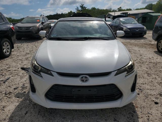Hatchbacks TOYOTA SCION 2015 White