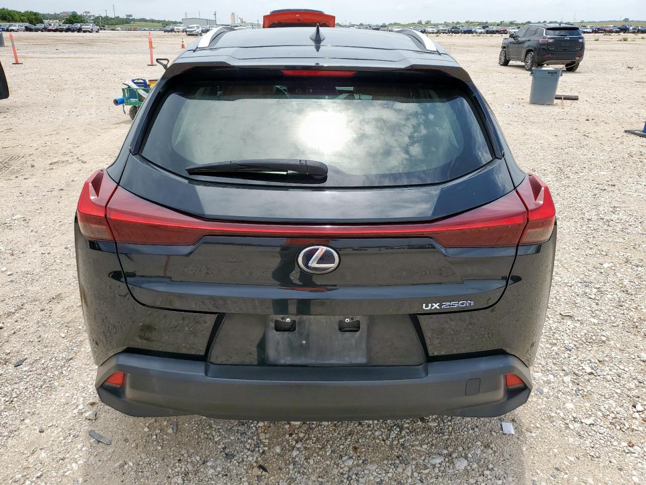 2019 Lexus Ux 250H VIN: JTHU9JBH4K2011833 Lot: 63930555