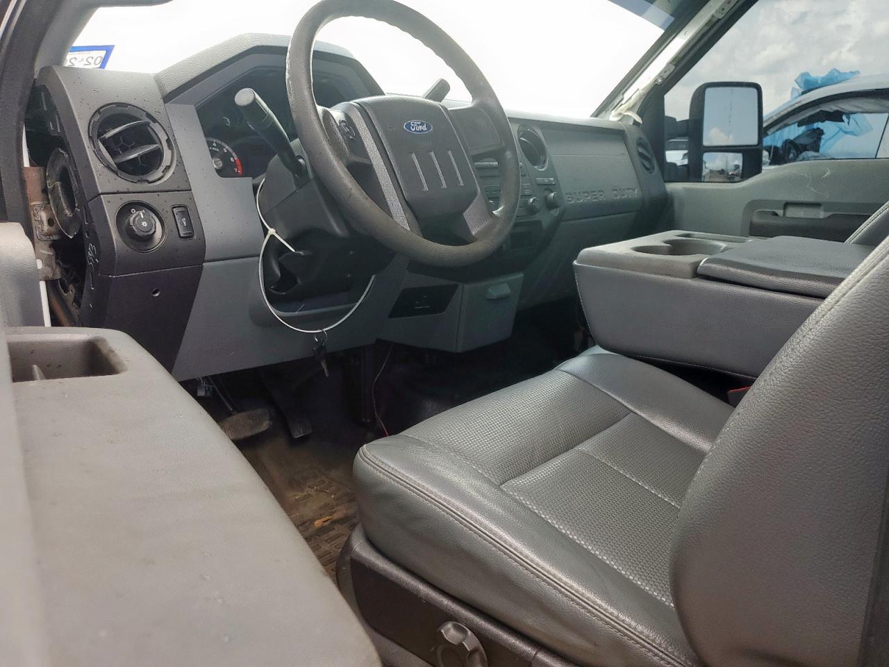 2016 Ford F250 Super Duty VIN: 1FTBF2A61GEB96923 Lot: 65081425