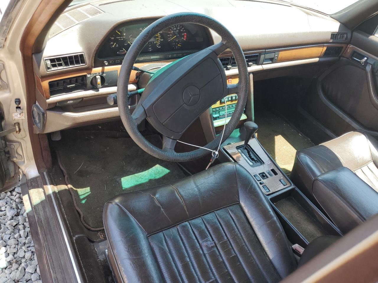 1987 Mercedes-Benz 420 Sel VIN: WDBCA35D4HA310633 Lot: 64319495