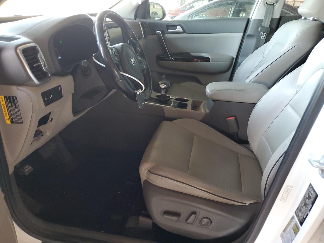 kndpn3ac1j7364253 KNDPN3AC1J7364253 2018 Kia Sportage Ex