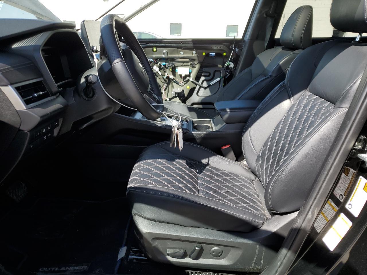 2024 Mitsubishi Outlander Sel VIN: JA4T5WA95RZ015322 Lot: 65983525