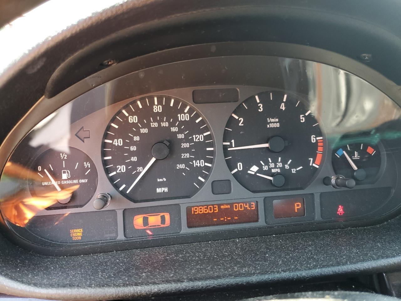 2003 BMW 325 I VIN: WBAAZ334X3PH33503 Lot: 65090995