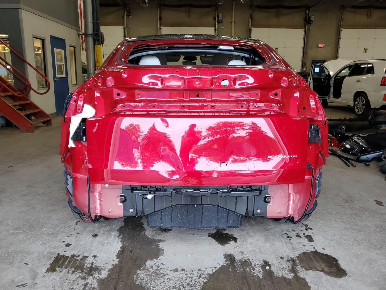 2026 Tesla Model Y VIN: 7SAYGDEE0TF338047 Lot: 64505915