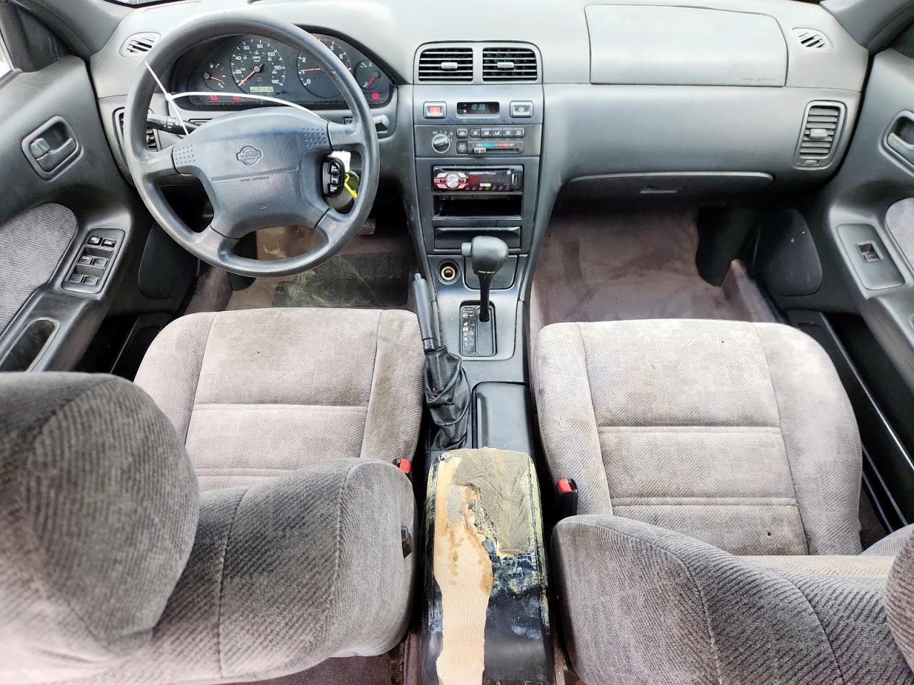 1999 Nissan Maxima Gle VIN: JN1CA21D8XM418514 Lot: 62872575