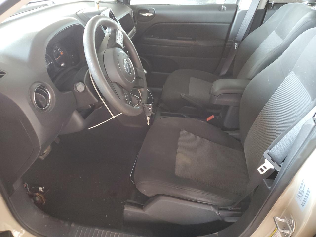 2016 Jeep Compass Sport VIN: 1C4NJCBA4GD815055 Lot: 65854895