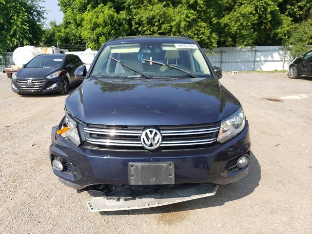  VOLKSWAGEN TIGUAN 2016 Синий