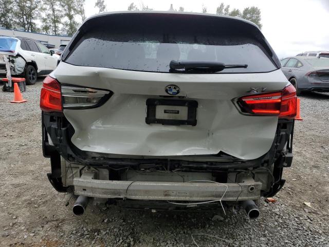  BMW X1 2016 Белы