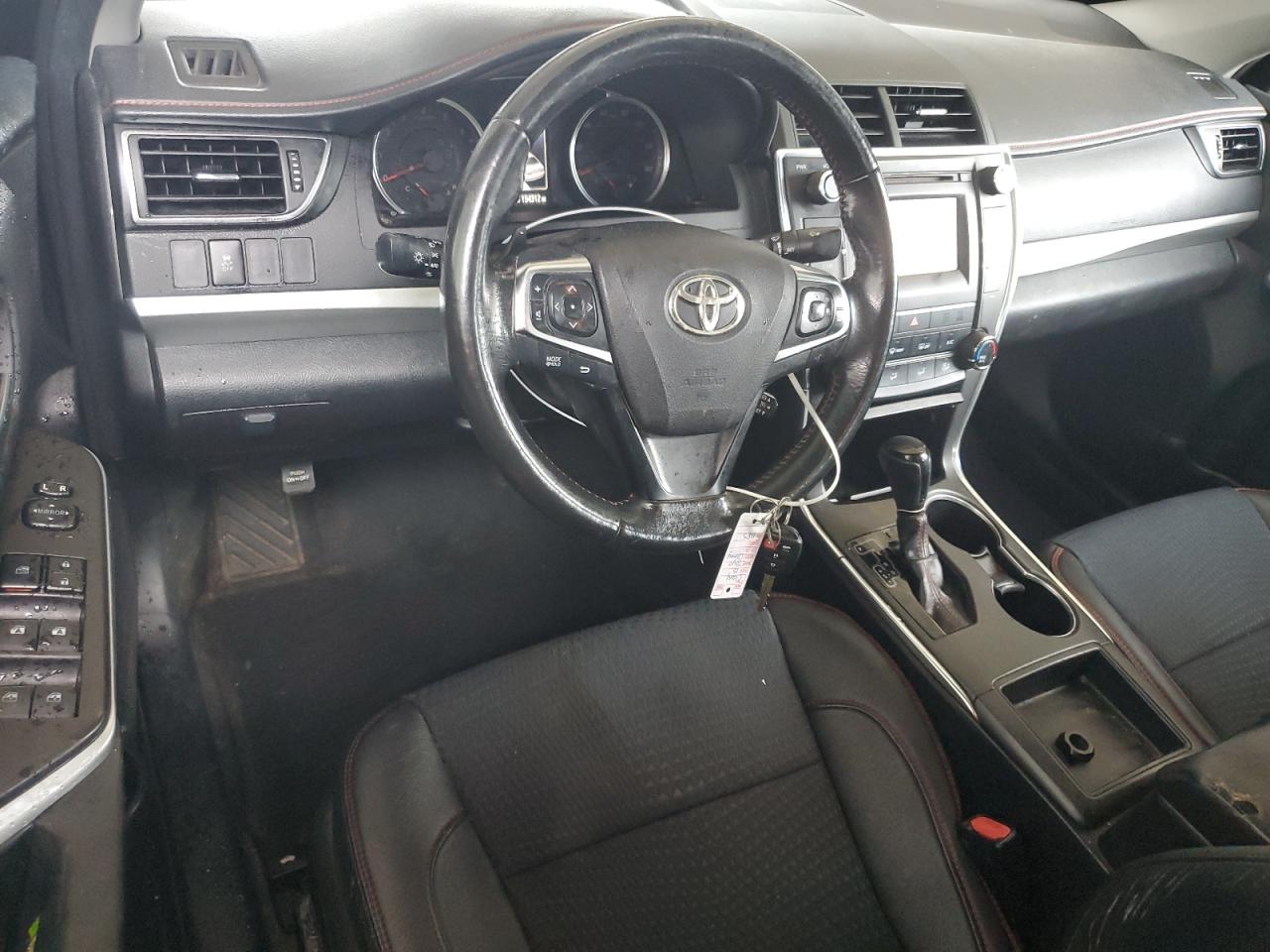 2015 Toyota Camry Le VIN: 4T1BF1FK1FU964335 Lot: 65118325