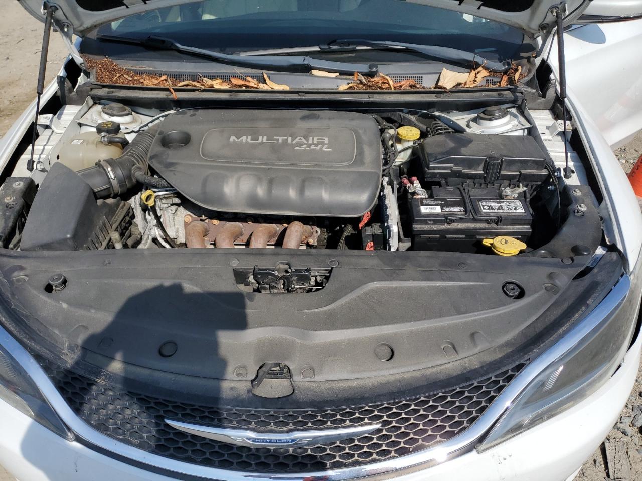 2015 Chrysler 200 C VIN: 1C3CCCCB1FN655781 Lot: 66872435