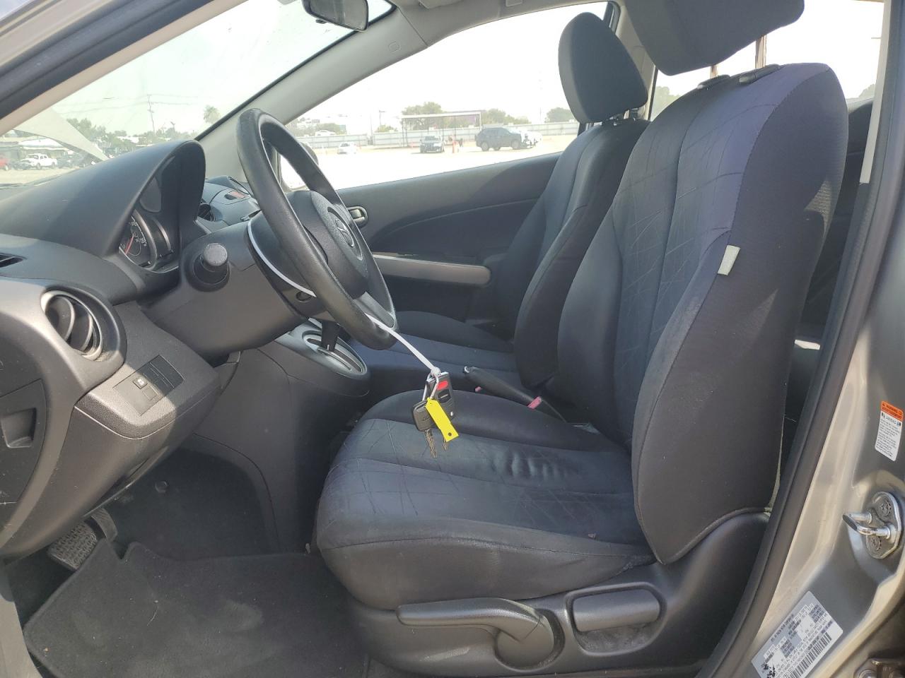 2011 Mazda Mazda2 VIN: JM1DE1HZ3B0106201 Lot: 64686665