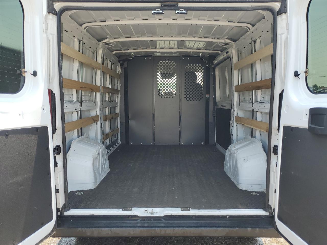 2025 Ram Promaster 2500 2500 Standard VIN: 3C6LRVVG9SE523962 Lot: 64590295