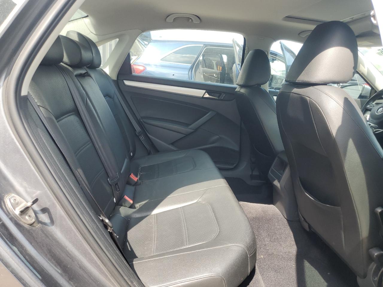 2012 Volkswagen Passat Se VIN: 1VWBH7A3XCC073329 Lot: 65045595