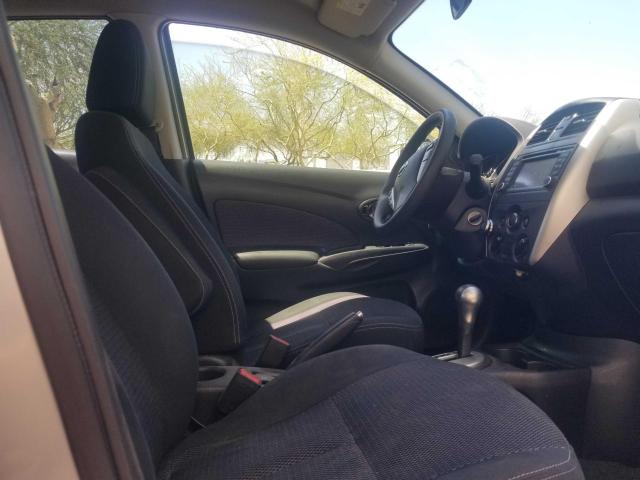 Sedans NISSAN VERSA 2015 Silver