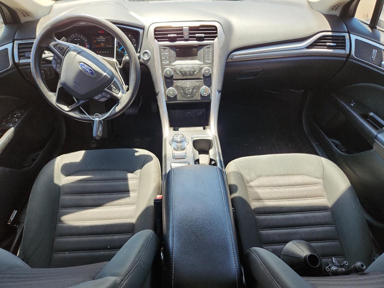 2017 Ford Fusion Se VIN: 3FA6P0HD8HR128114 Lot: 65537565