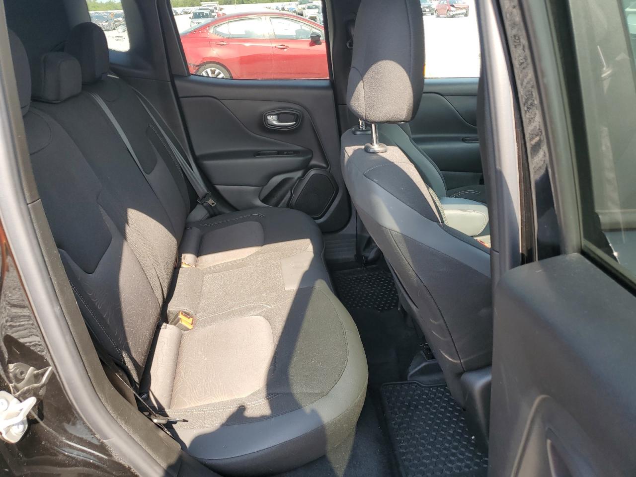 2023 Jeep Renegade Latitude VIN: ZACNJDB14PPP69442 Lot: 64592125