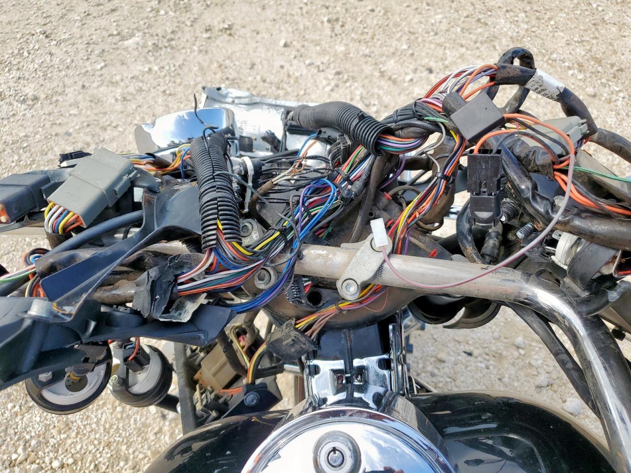 2000 Harley-Davidson Flhtci VIN: 1HD1FFW16YY652767 Lot: 64305265