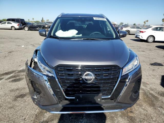  NISSAN KICKS 2024 Szary