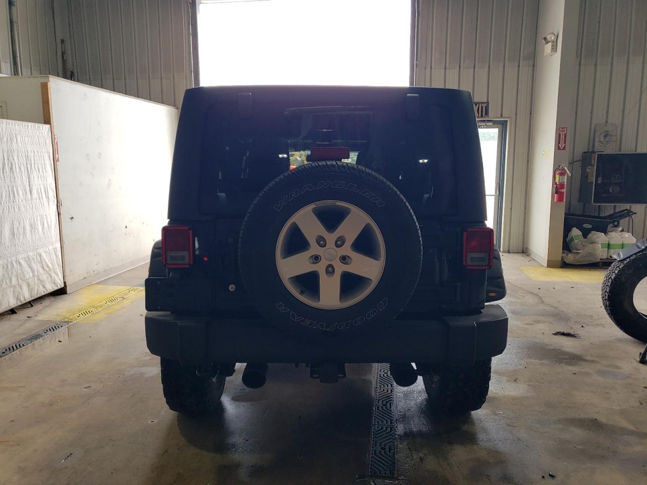 2016 Jeep Wrangler Unlimited Sport VIN: 1C4BJWDG5GL325378 Lot: 64570165