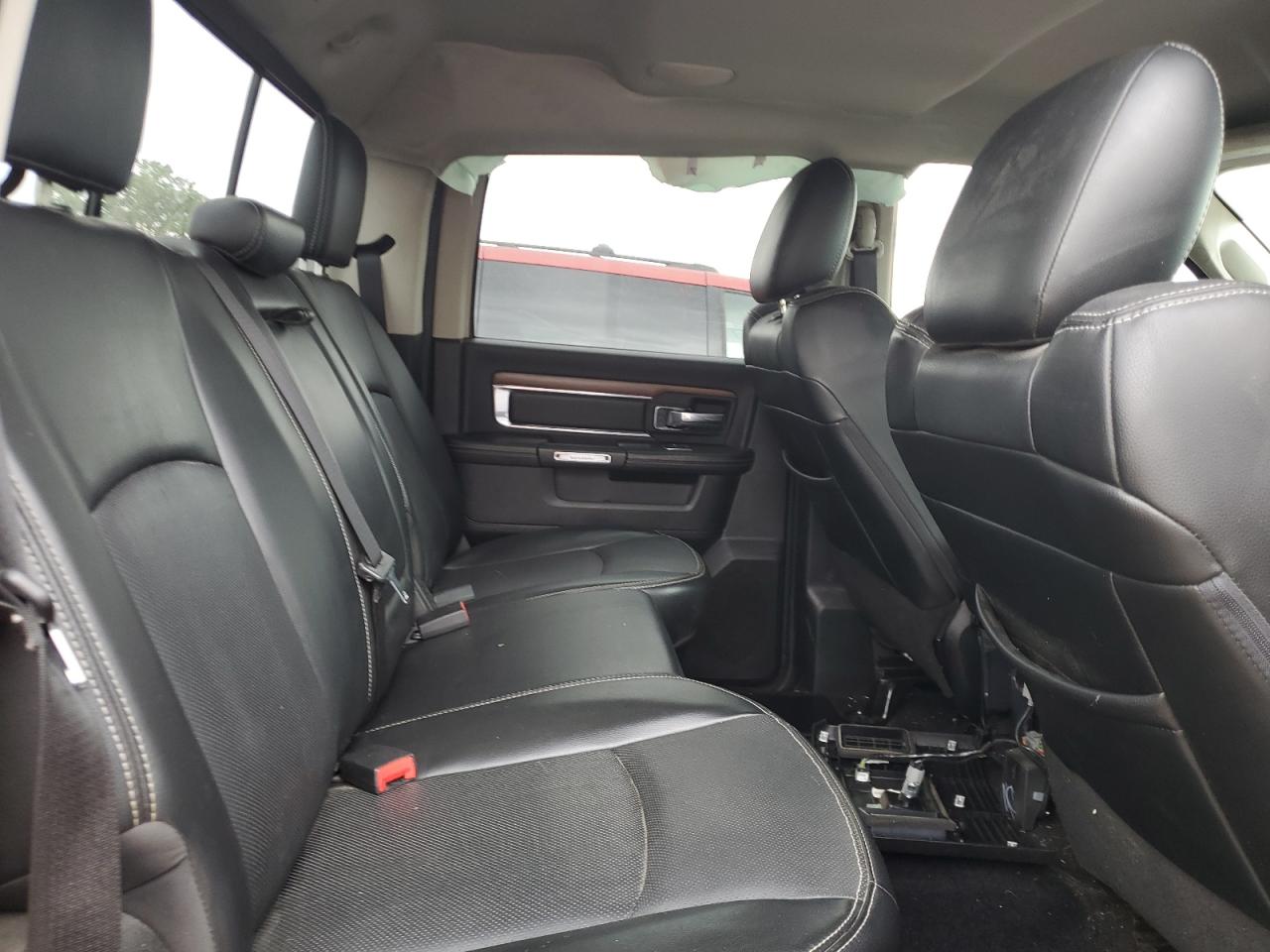 2013 Ram 1500 Laramie VIN: 1C6RR7NT1DS556358 Lot: 67048205