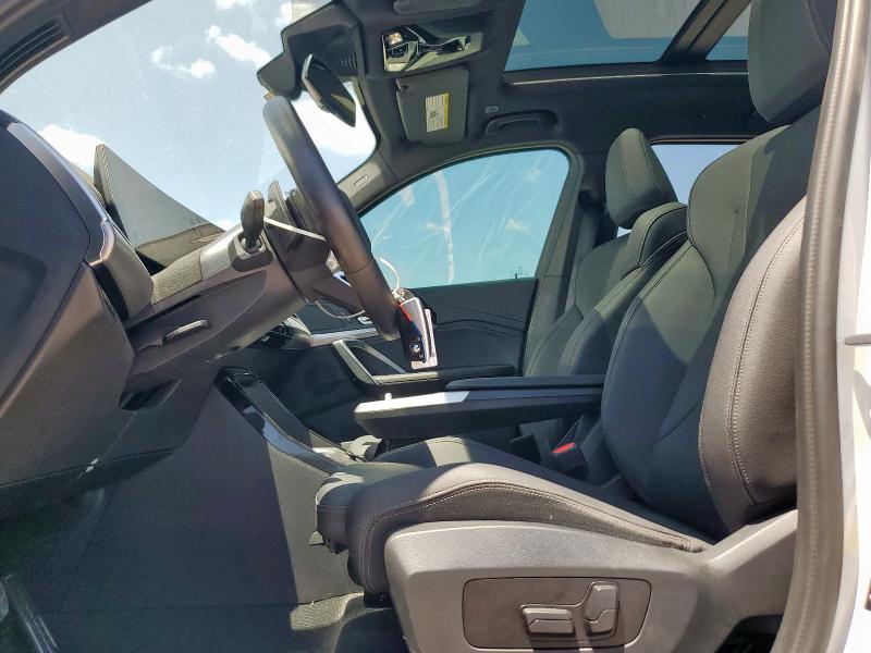  BMW X1 2023 Белы