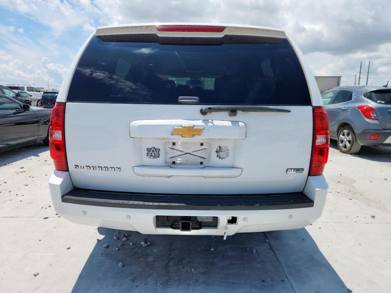 2012 Chevrolet Suburban C1500 Lt VIN: 1GNSCJE01CR168669 Lot: 64627915