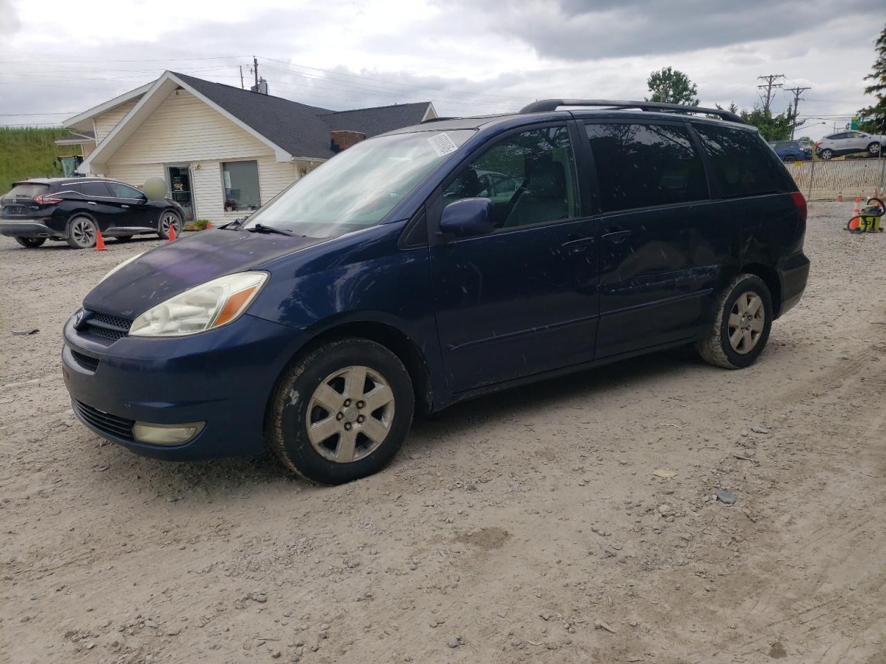 2004 Toyota Sienna Xle