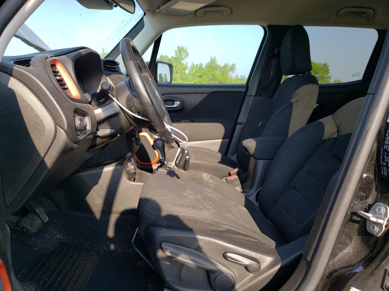 2020 Jeep Renegade Latitude VIN: ZACNJBBB4LPL69565 Lot: 64619475