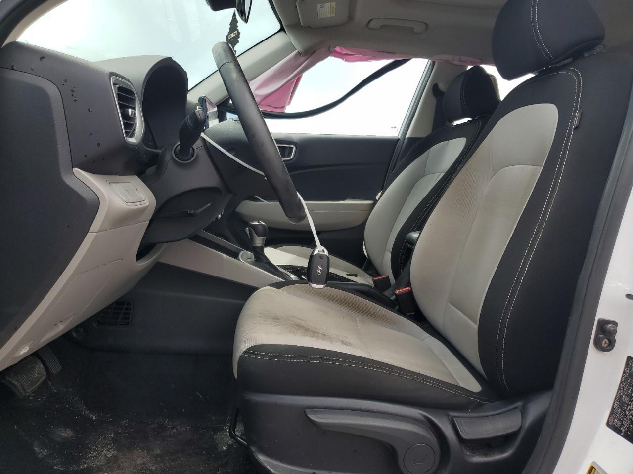 2024 Hyundai Venue Sel VIN: KMHRC8A30RU311001 Lot: 64005875