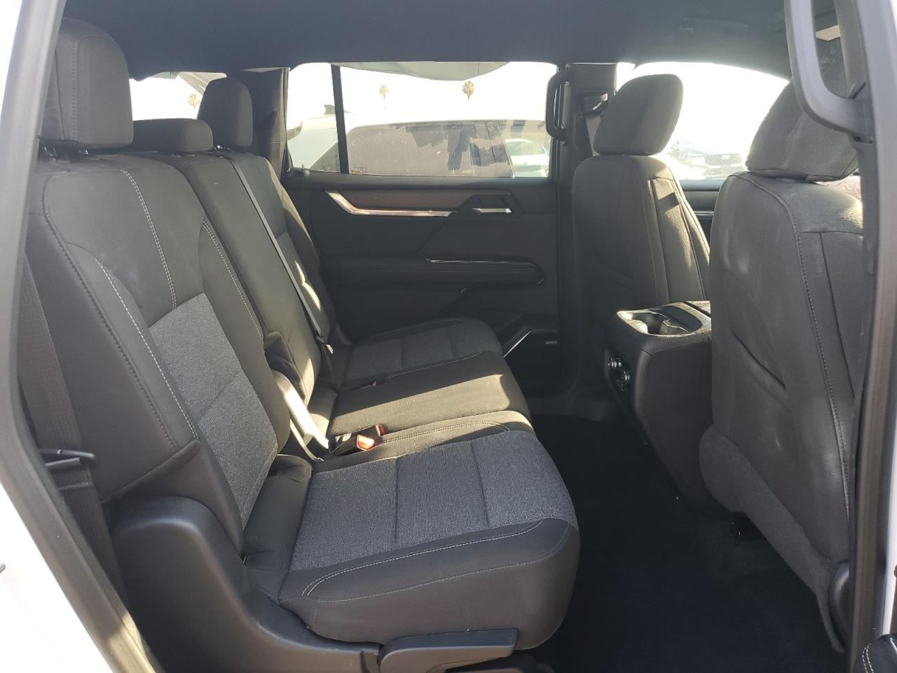 1gkenkrs8sj130620 1GKENKRS8SJ130620 2025 GMC Acadia Elevation
