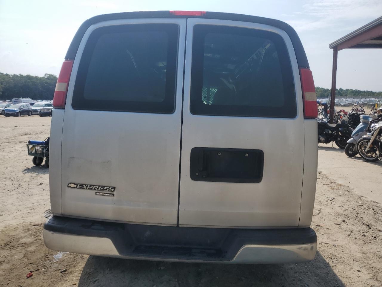 2014 Chevrolet Express G2500 VIN: 1GCWGGCG0E1135441 Lot: 67049745