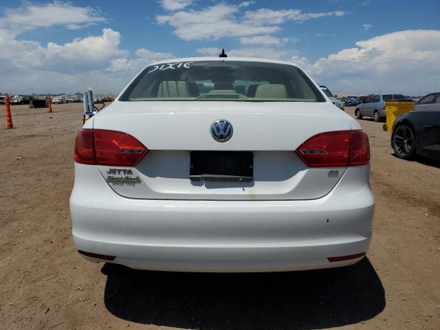  VOLKSWAGEN JETTA 2014 Biały
