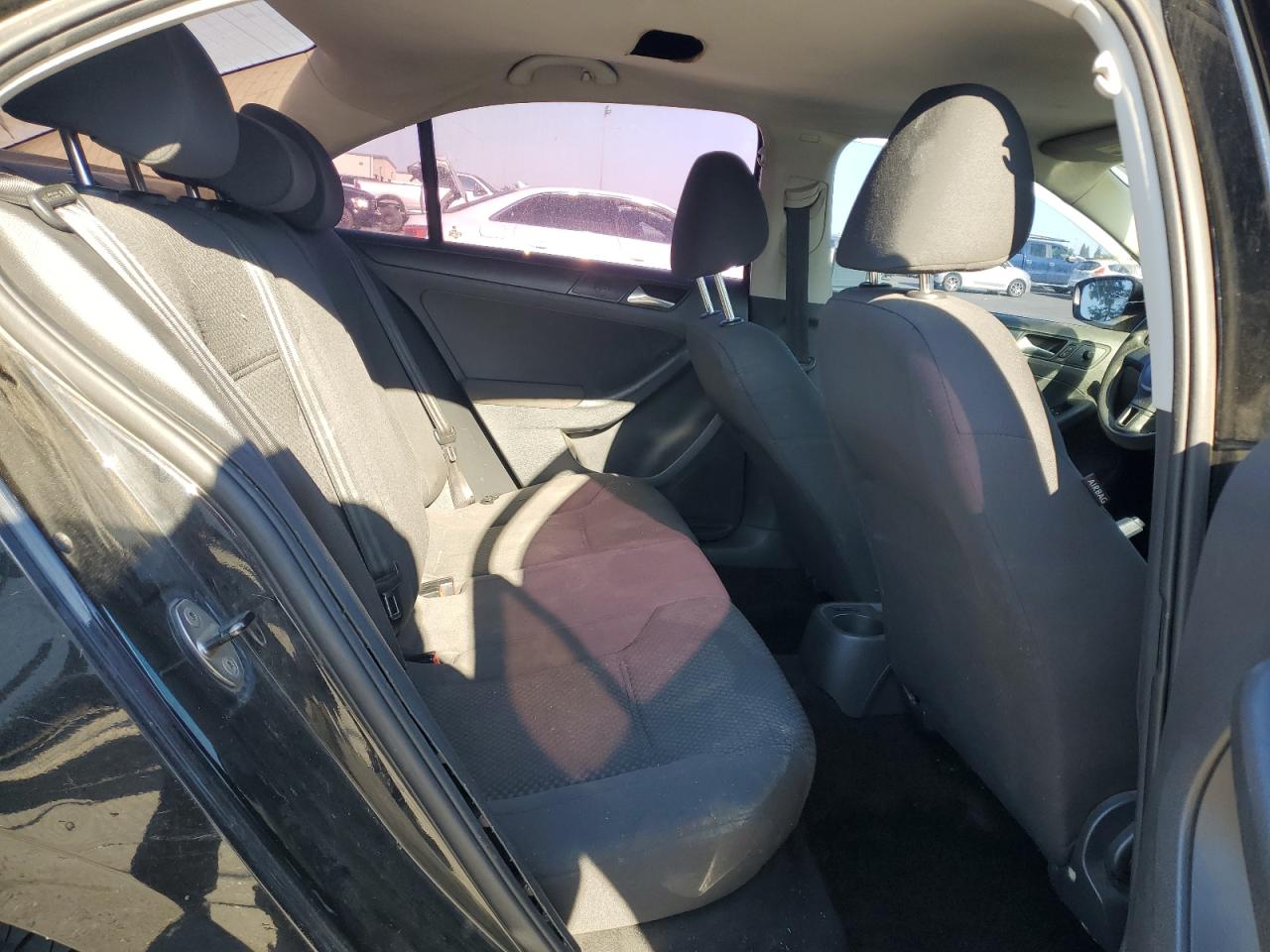 2012 Volkswagen Jetta Base VIN: 3VW2K7AJ4CM374922 Lot: 65583785