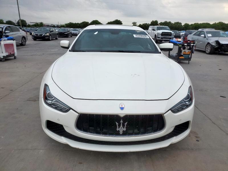 Sedans MASERATI ALL MODELS 2015 White