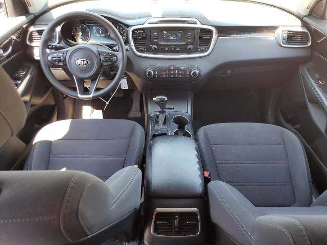 Паркетники KIA SORENTO 2017 Белы