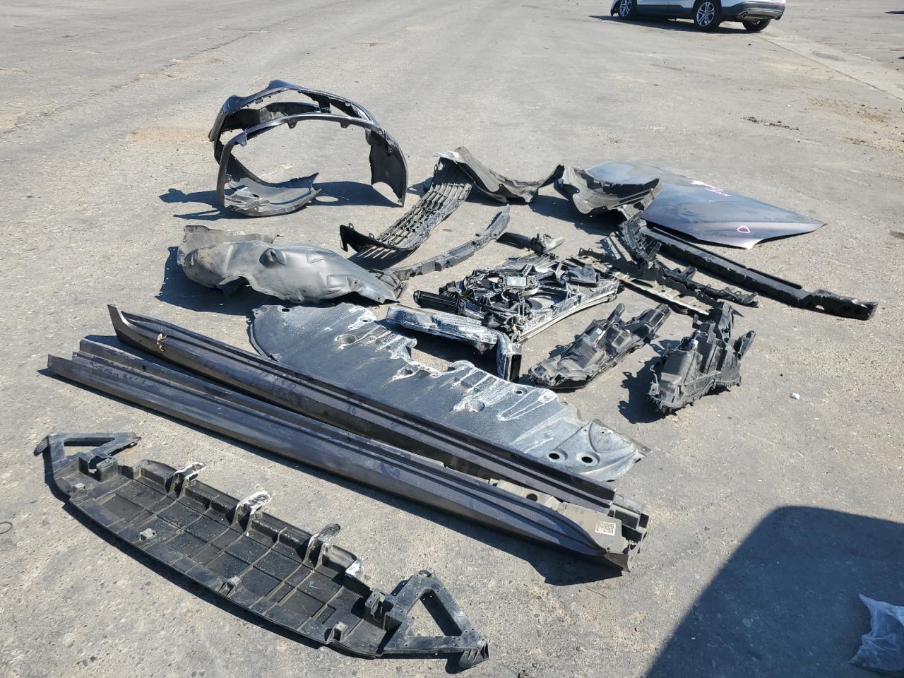 2020 Toyota Camry Le VIN: 4T1C11AK5LU970189 Lot: 65402255