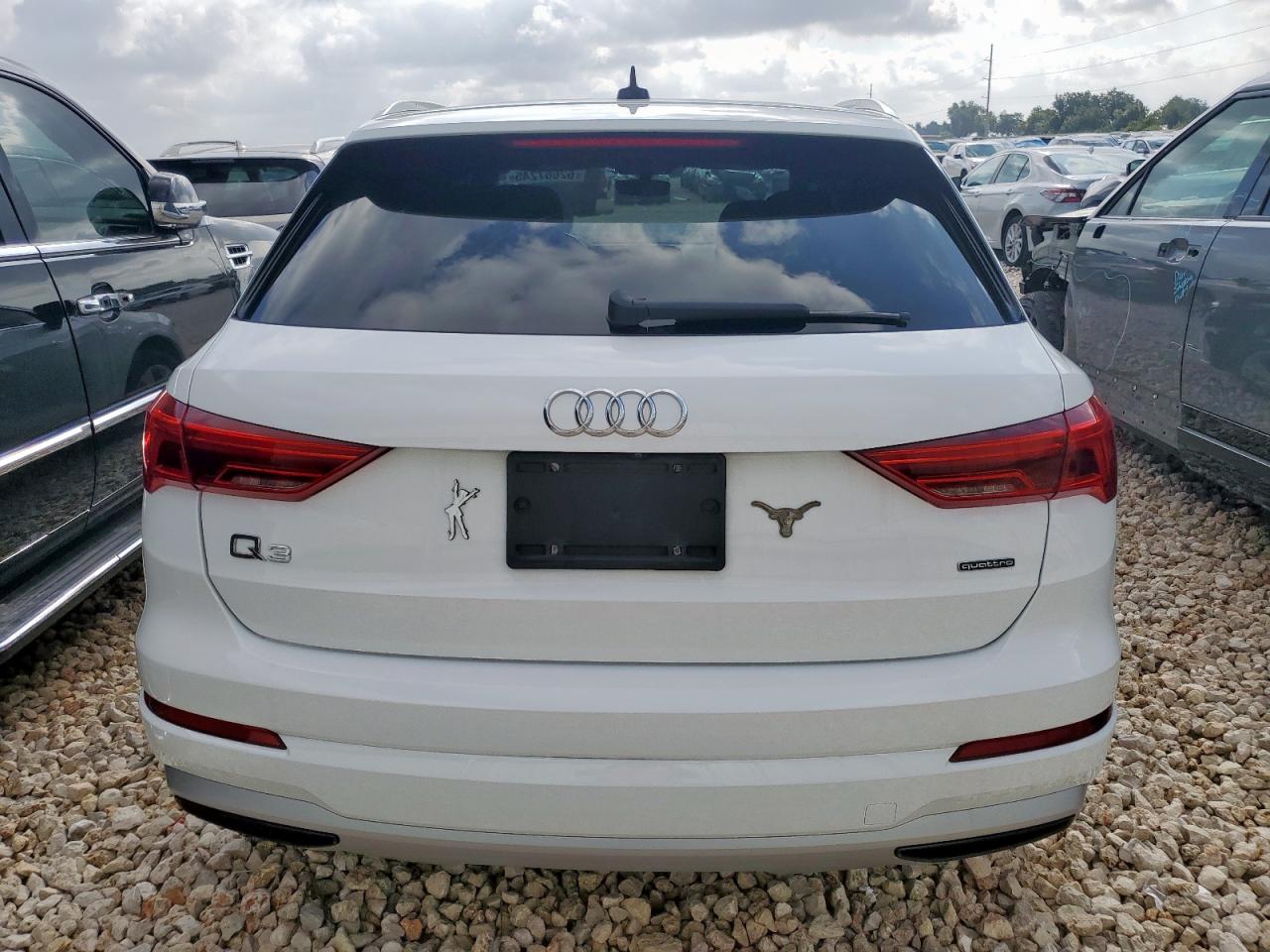 2021 Audi Q3 Premium 40 VIN: WA1AUCF34M1065827 Lot: 62667245