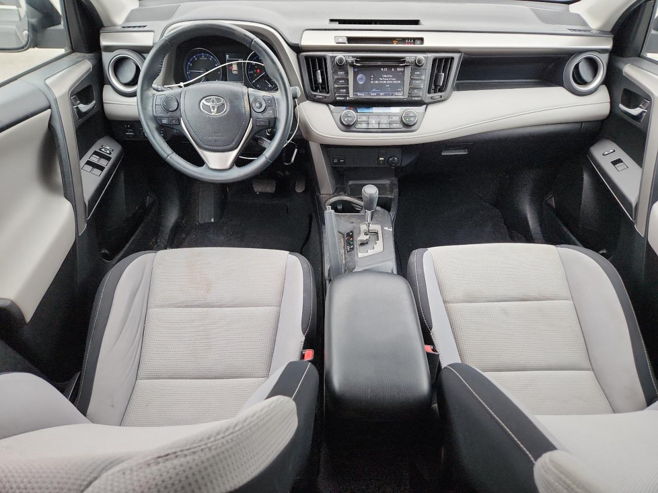2017 Toyota Rav4 Xle VIN: 2T3RFREVXHW560551 Lot: 63930065