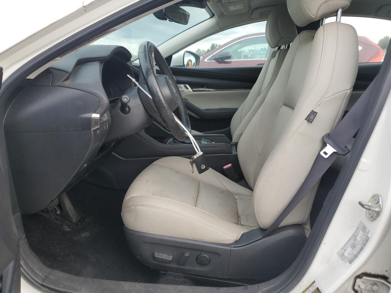 2021 Mazda 3 Preferred VIN: 3MZBPADLXKM106001 Lot: 65534835