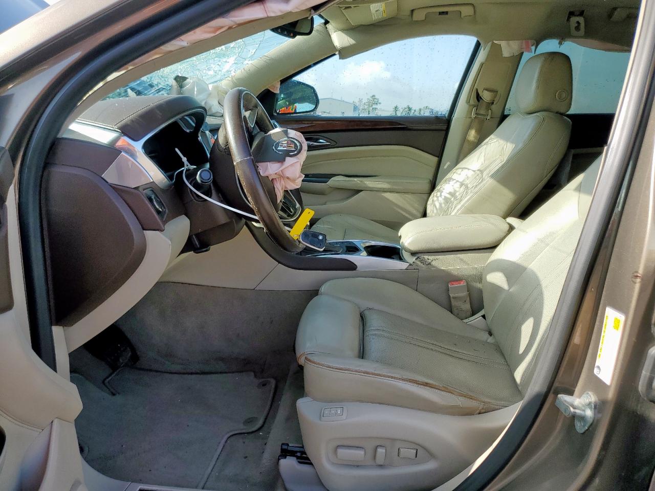 2015 Cadillac Srx Luxury Collection VIN: 3GYFNBE3XFS527906 Lot: 64093325